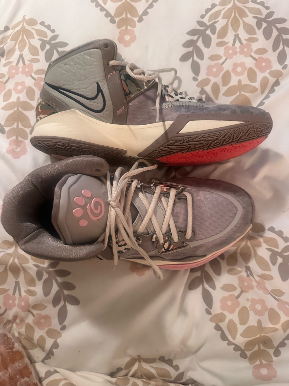 Nike Kyrie infinity Leopard Camo Women’s Gray and Pink Mid-Top Athletic Sneakers